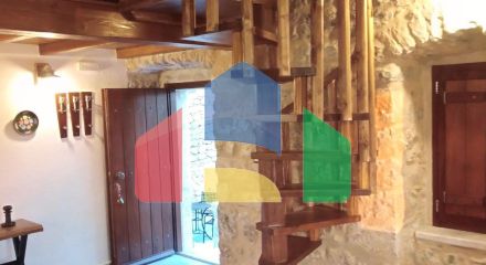 Продаж - Готель 180 m² на Пелопоннесі