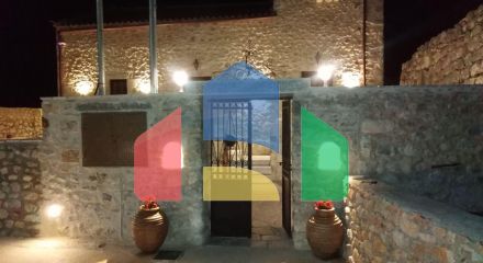 Продаж - Готель 180 m² на Пелопоннесі