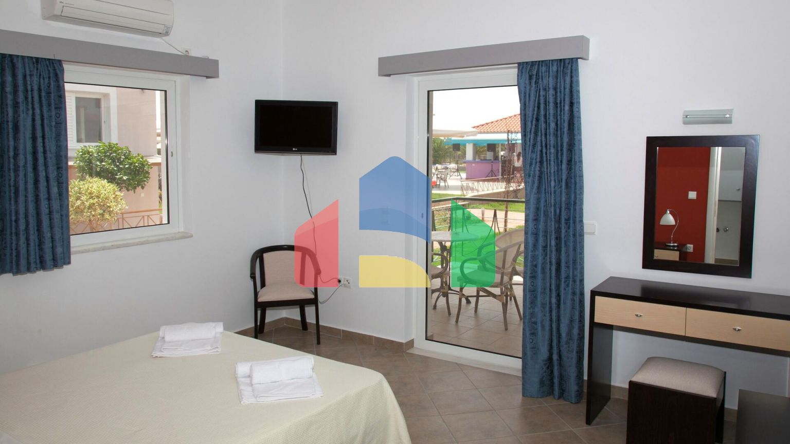 Продаж - Готель 1000 m² на Пелопоннесі