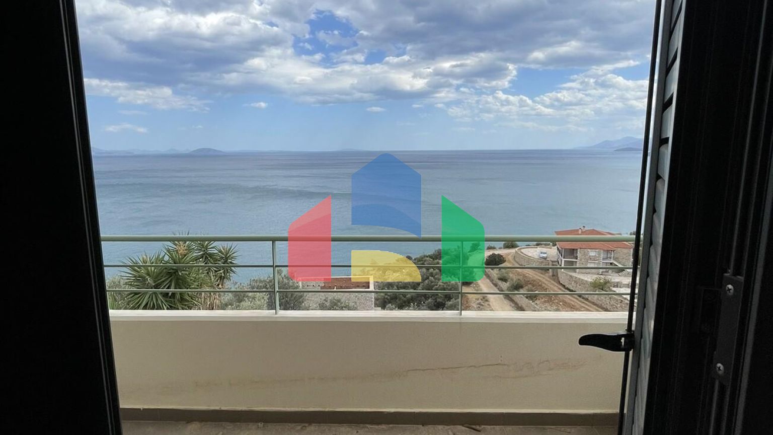 Продаж - Таунхаус 129 m² на Пелопоннесі