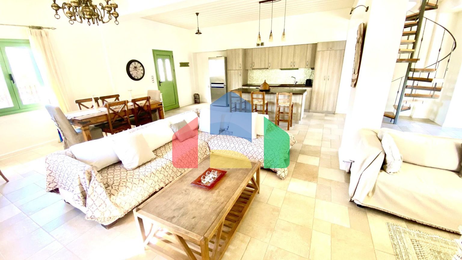 Продаж - Вілла 178 m² на Пелопоннесі