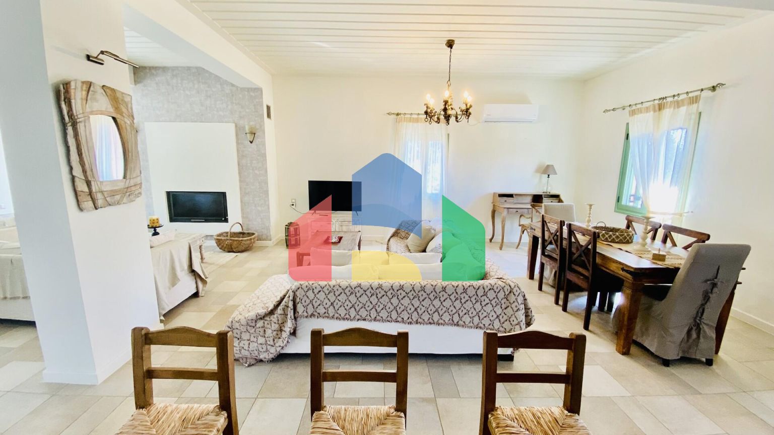 Продаж - Вілла 178 m² на Пелопоннесі