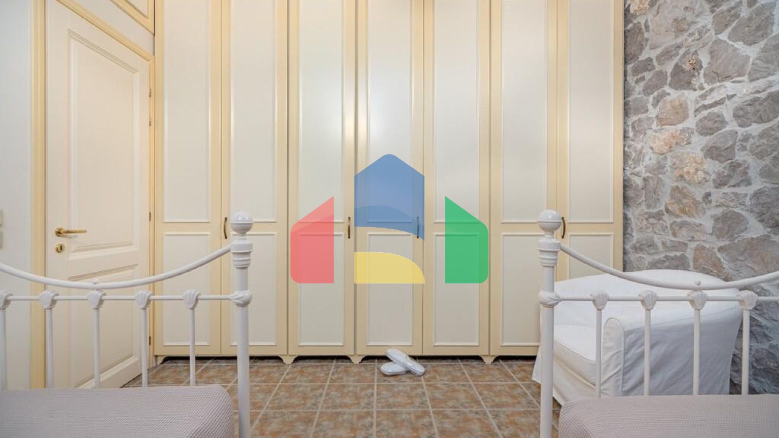 Продаж - Вілла 420 m² на Пелопоннесі