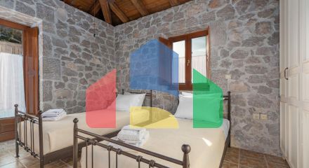 Продаж - Вілла 420 m² на Пелопоннесі