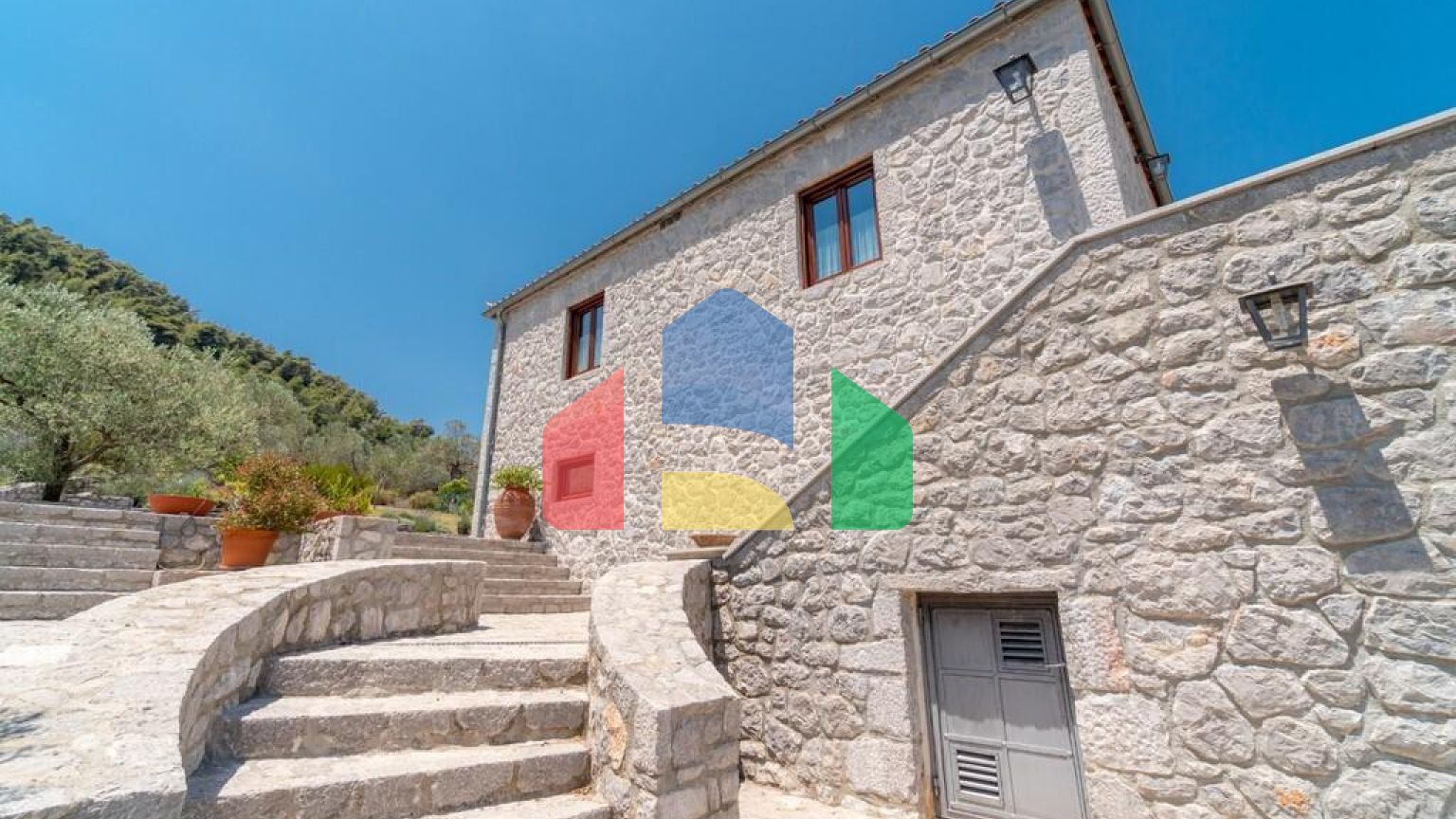 Продаж - Вілла 420 m² на Пелопоннесі