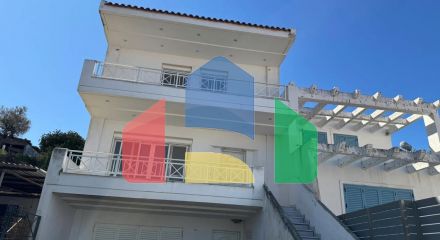 Продаж - Таунхаус 198 m² на Пелопоннесі