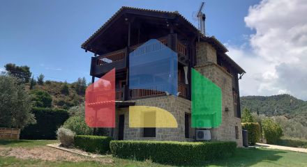 For Sale - Detached house 200 m² in Peloponnese