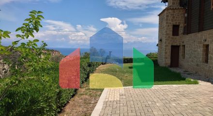 For Sale - Detached house 200 m² in Peloponnese