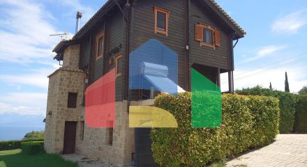 For Sale - Detached house 200 m² in Peloponnese