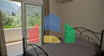 Продаж - Котедж 132 m² на Пелопоннесі