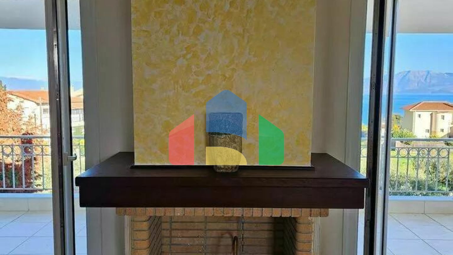 Продаж - Таунхаус 198 m² на Пелопоннесі