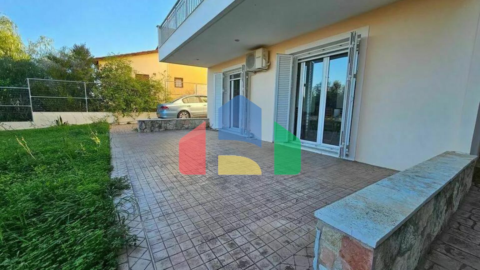 Продаж - Таунхаус 198 m² на Пелопоннесі