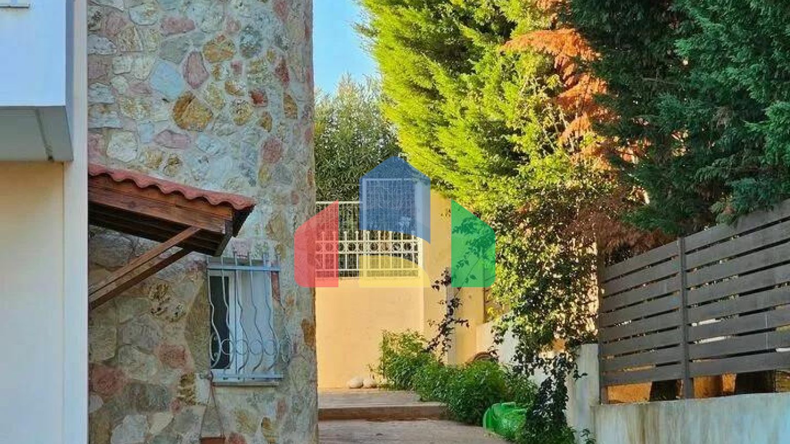 Продаж - Таунхаус 198 m² на Пелопоннесі