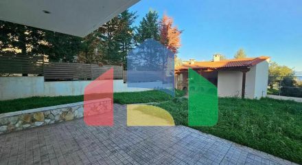 Продаж - Таунхаус 198 m² на Пелопоннесі