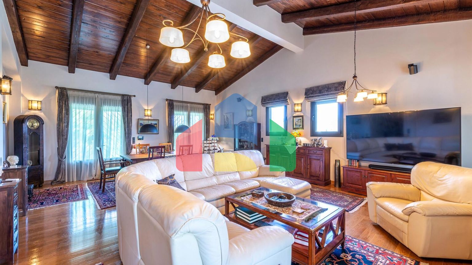 Продаж - Вілла 471 m² на Пелопоннесі