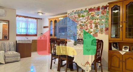 Продаж - Котедж 269 m² на Пелопоннесі