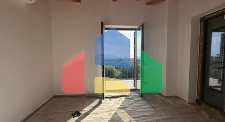 Продаж - Котедж 139 m² на Пелопоннесі