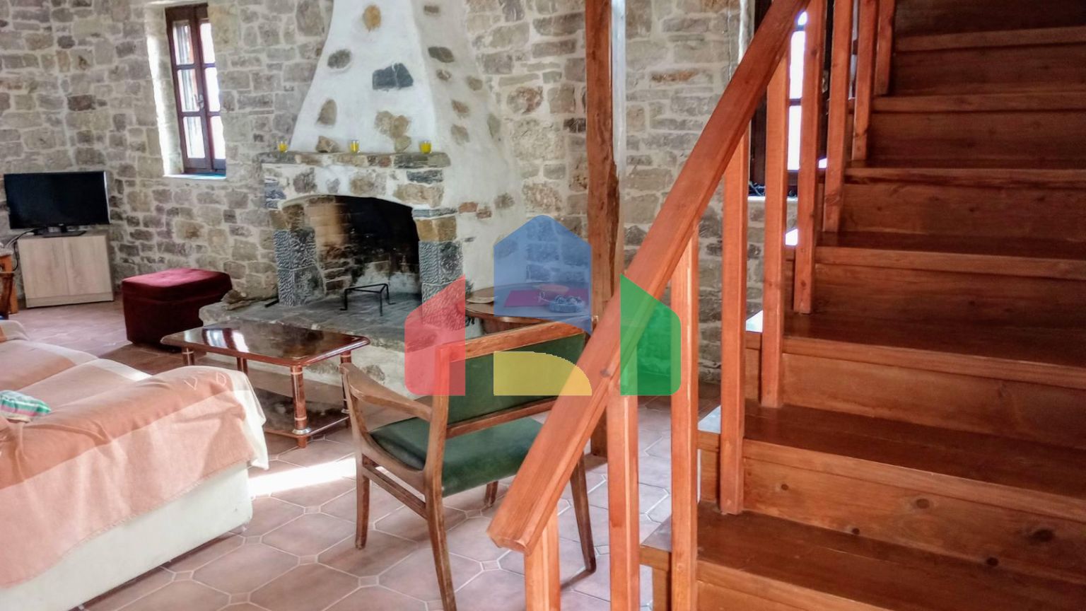 Продаж - Котедж 153 m² на Пелопоннесі