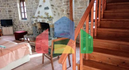 Продаж - Котедж 153 m² на Пелопоннесі