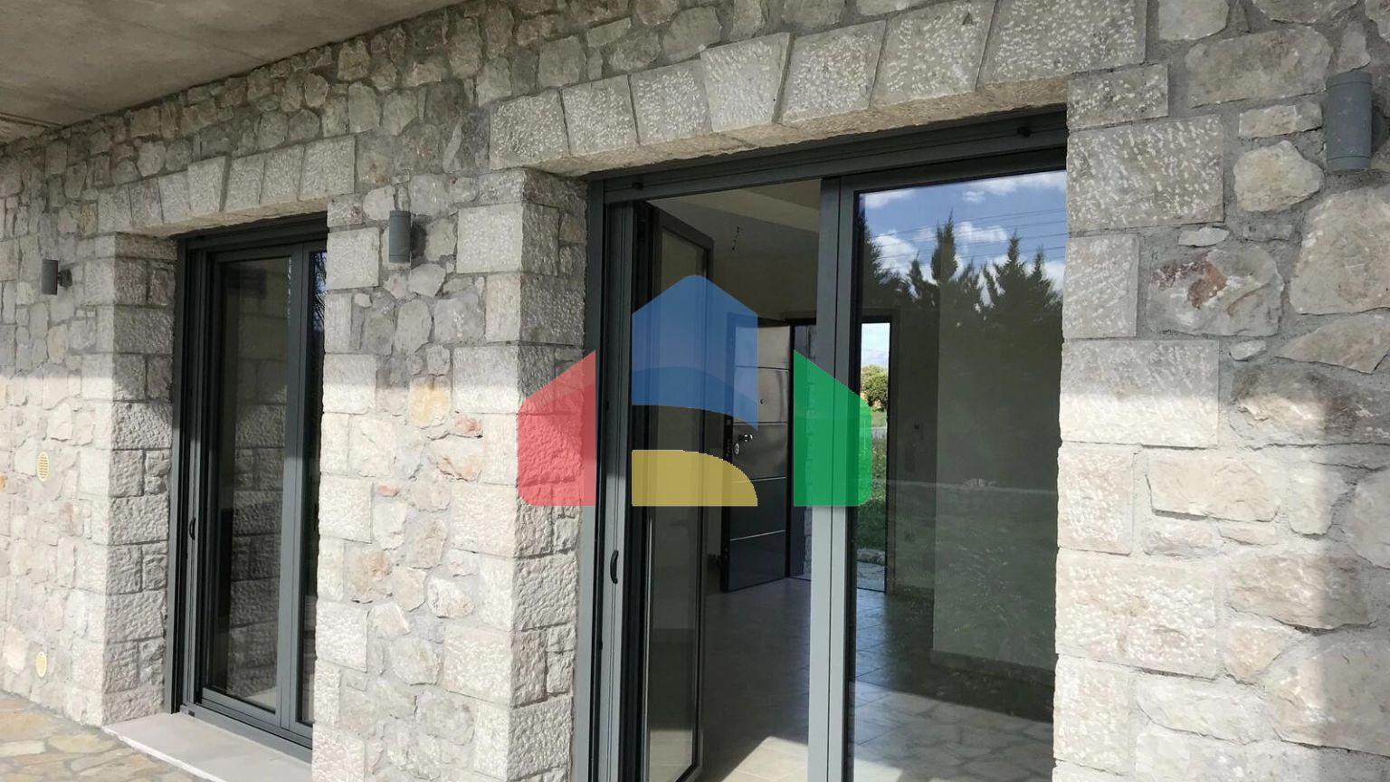 Продаж - Комплекс 600 m² на Пелопоннесі