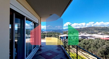 Продаж - Котедж 434 m² на Пелопоннесі