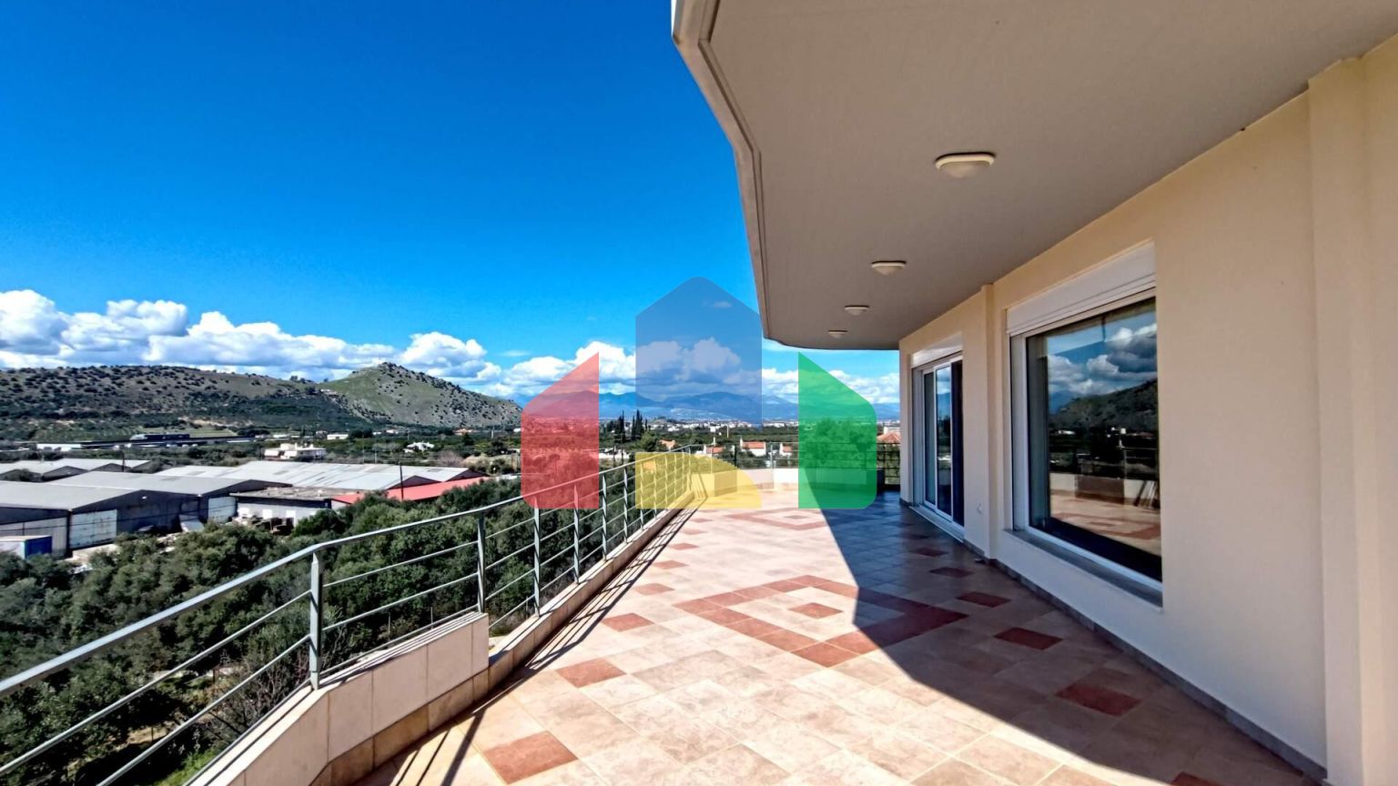 Продаж - Котедж 434 m² на Пелопоннесі