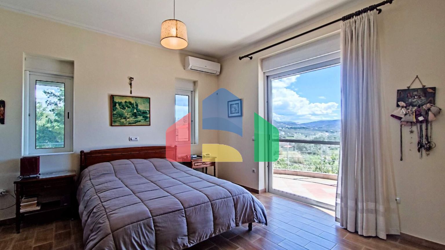 Продаж - Котедж 434 m² на Пелопоннесі