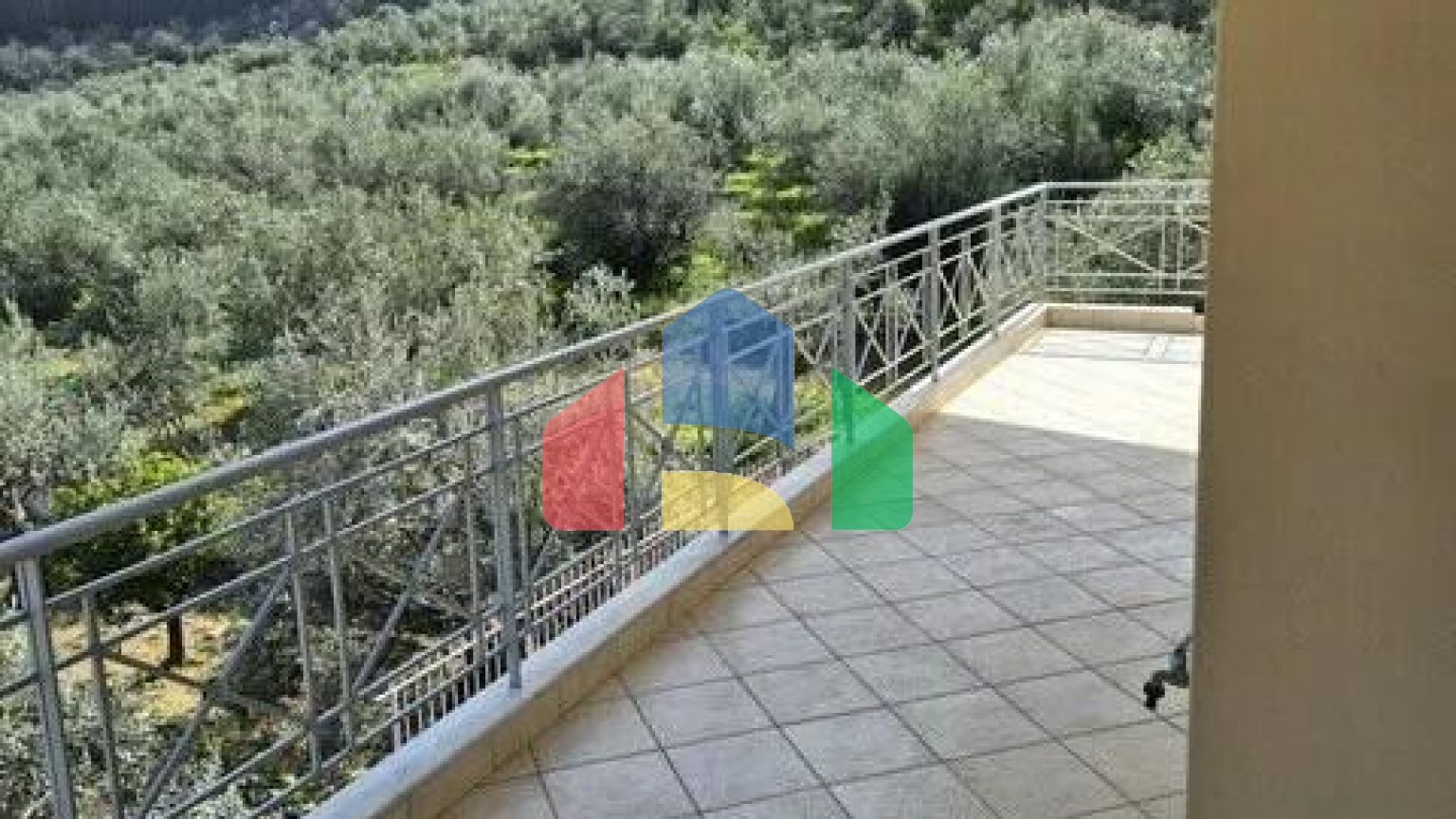 Продаж - Котедж 250 m² на Пелопоннесі