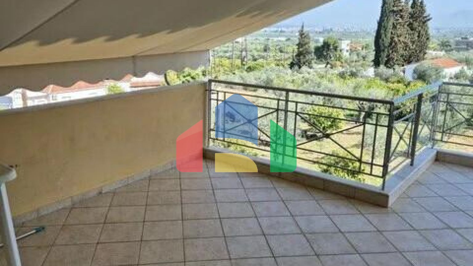 Продаж - Котедж 250 m² на Пелопоннесі