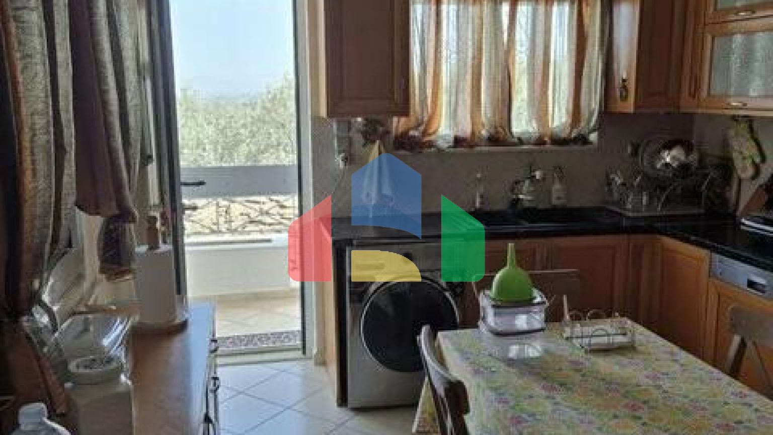 Продаж - Котедж 250 m² на Пелопоннесі