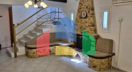 Продаж - Котедж 250 m² на Пелопоннесі