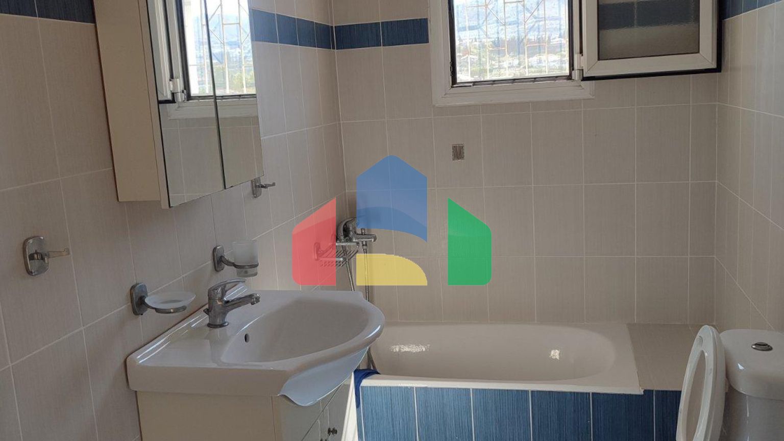 Продаж - Котедж 260 m² на Пелопоннесі