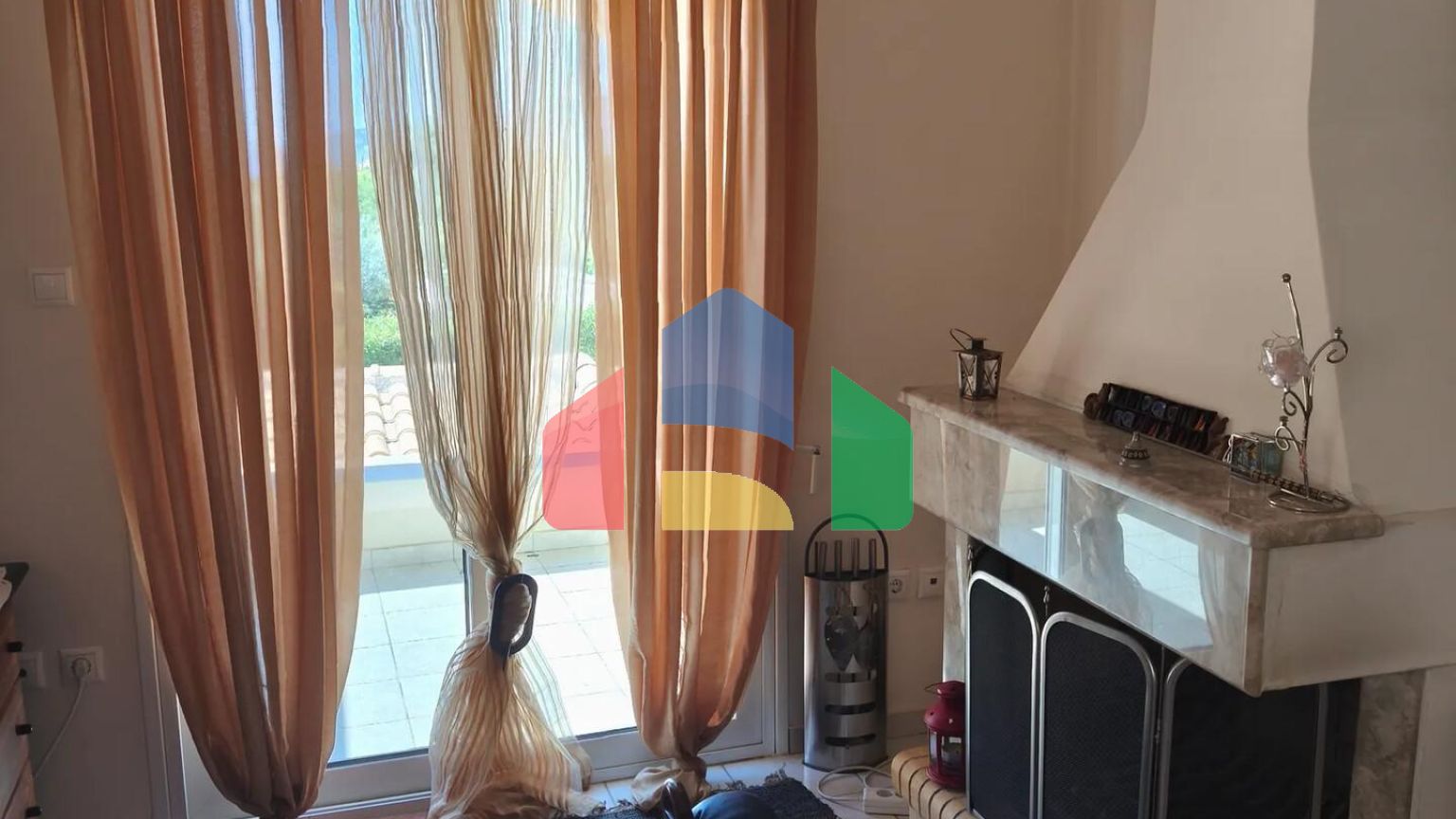 Продаж - Таунхаус 101 m² на Пелопоннесі