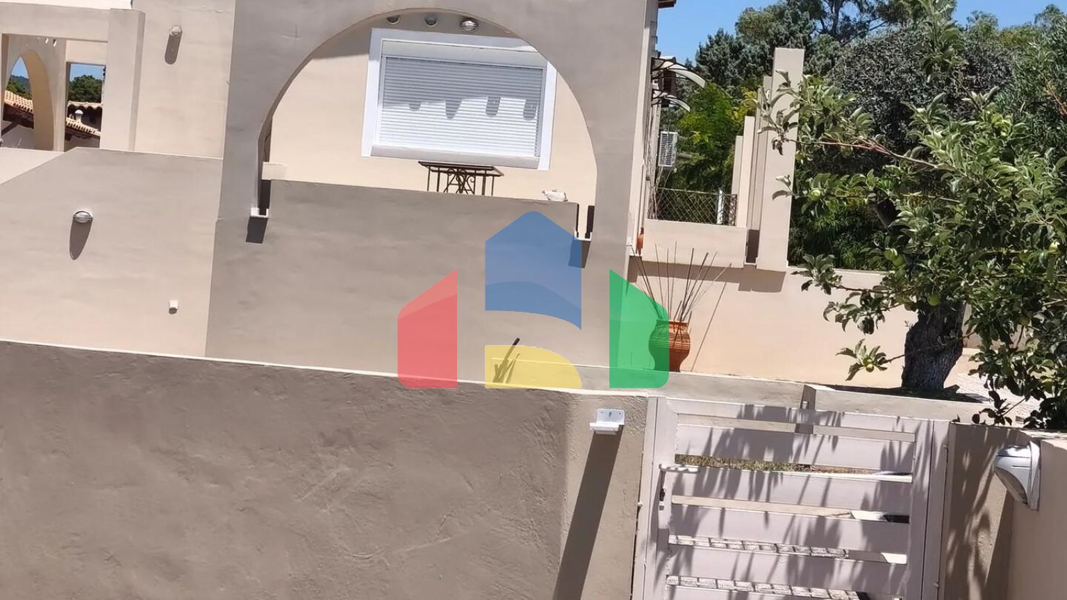 Продаж - Таунхаус 101 m² на Пелопоннесі