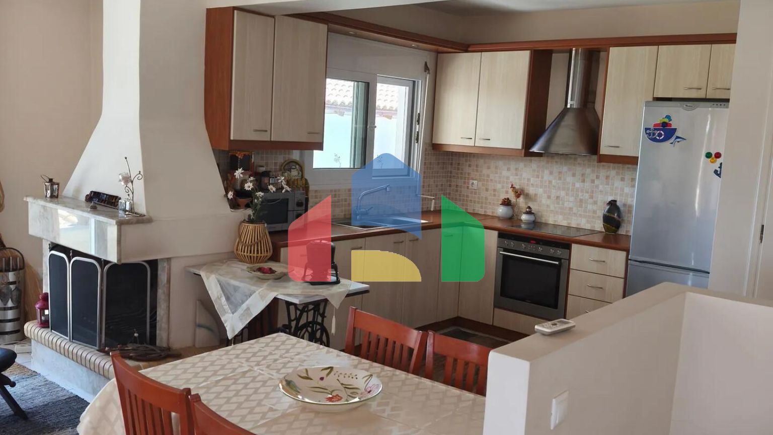 Продаж - Таунхаус 101 m² на Пелопоннесі