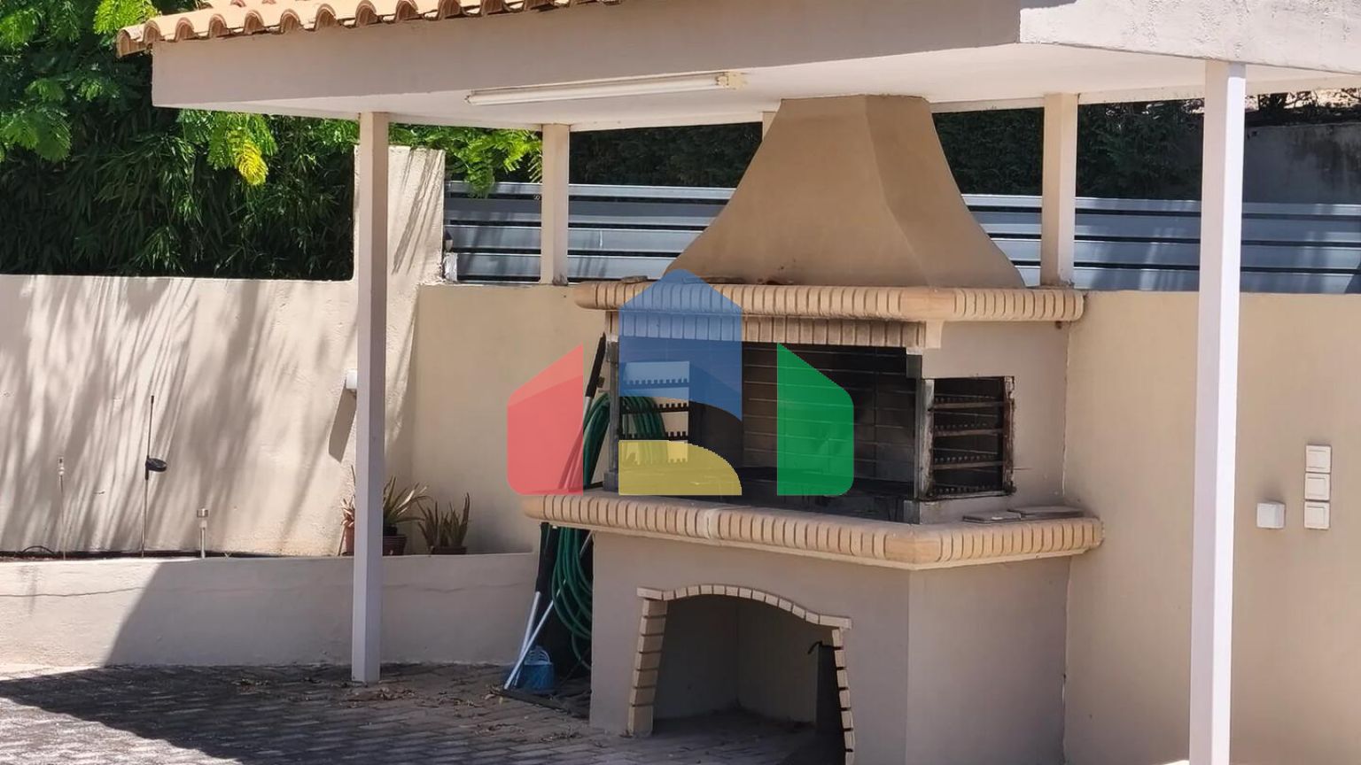 Продаж - Таунхаус 101 m² на Пелопоннесі