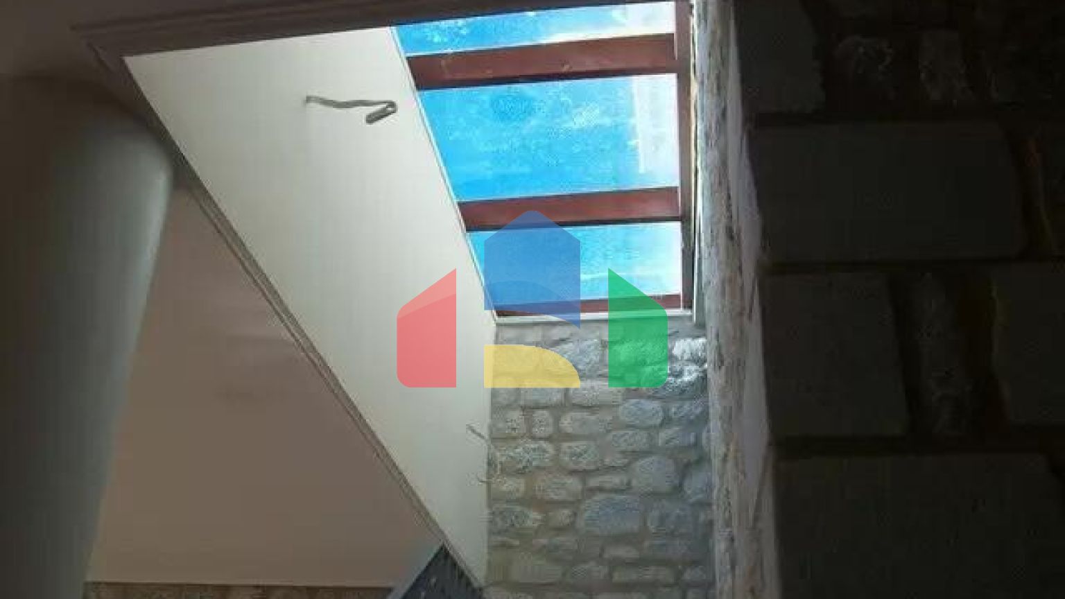 Продаж - Будівля 300 m² на Пелопоннесі