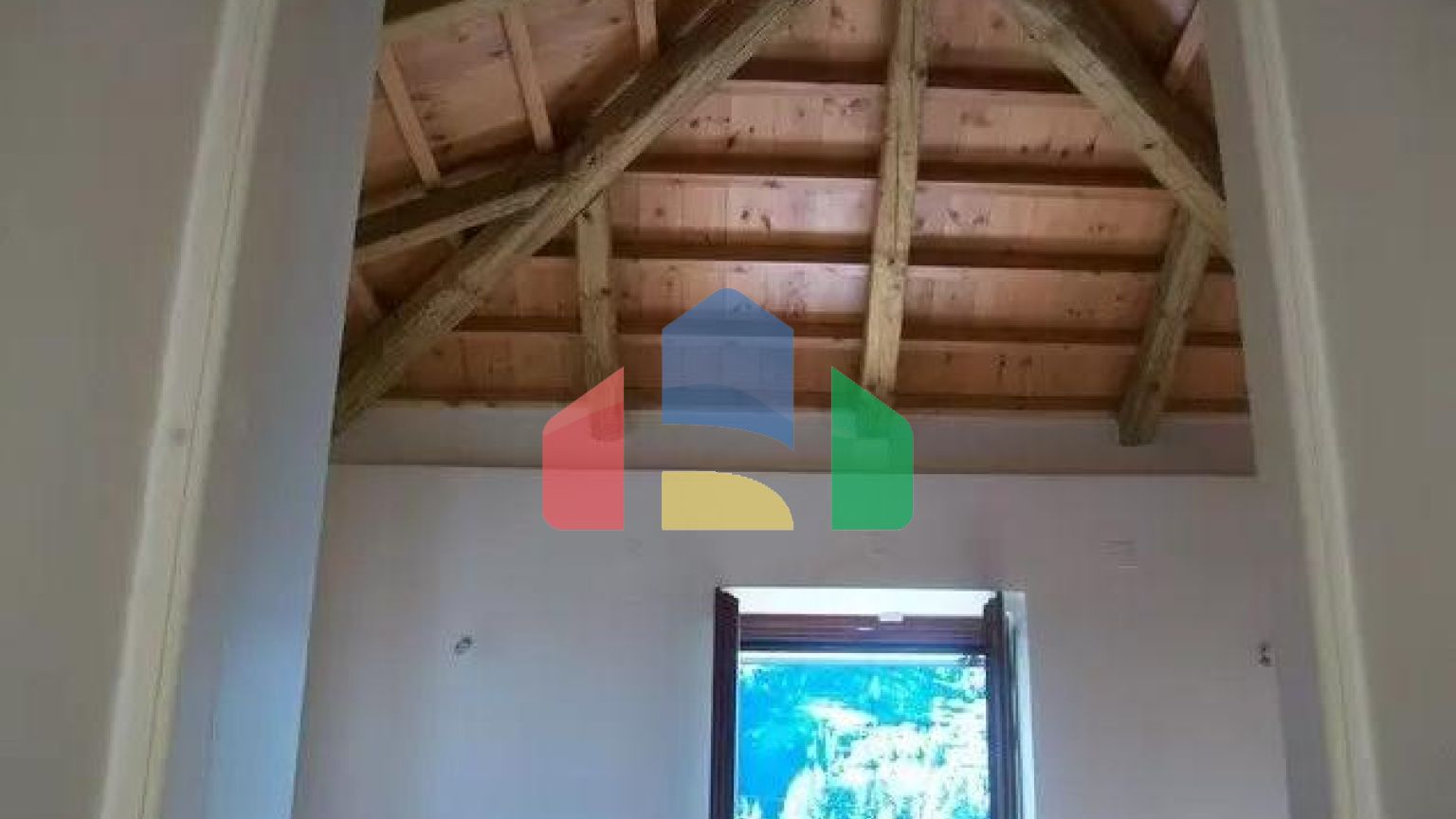 Продаж - Будівля 300 m² на Пелопоннесі