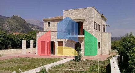 Продаж - Будівля 300 m² на Пелопоннесі