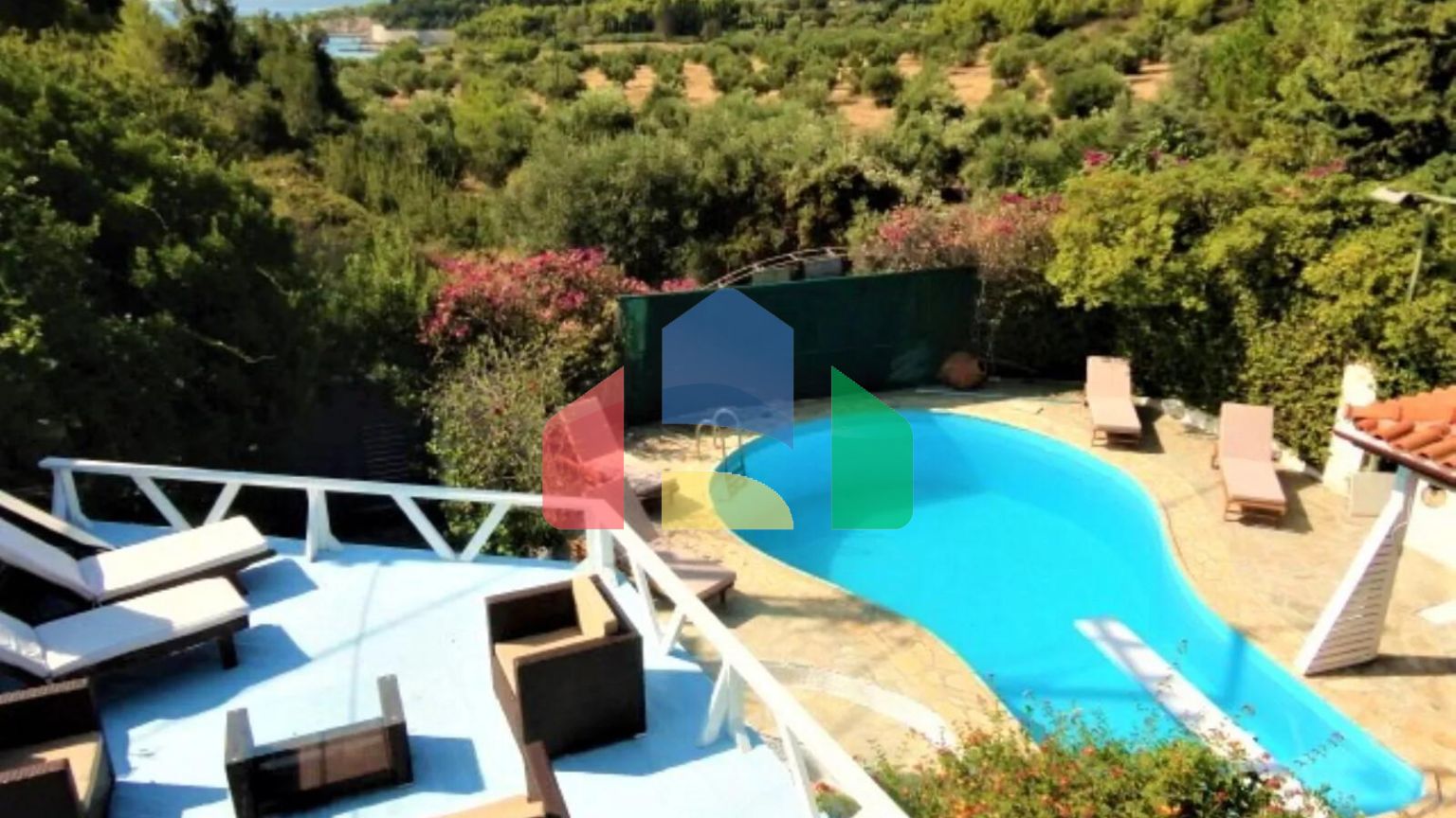 Продаж - Котедж 218 m² на Пелопоннесі