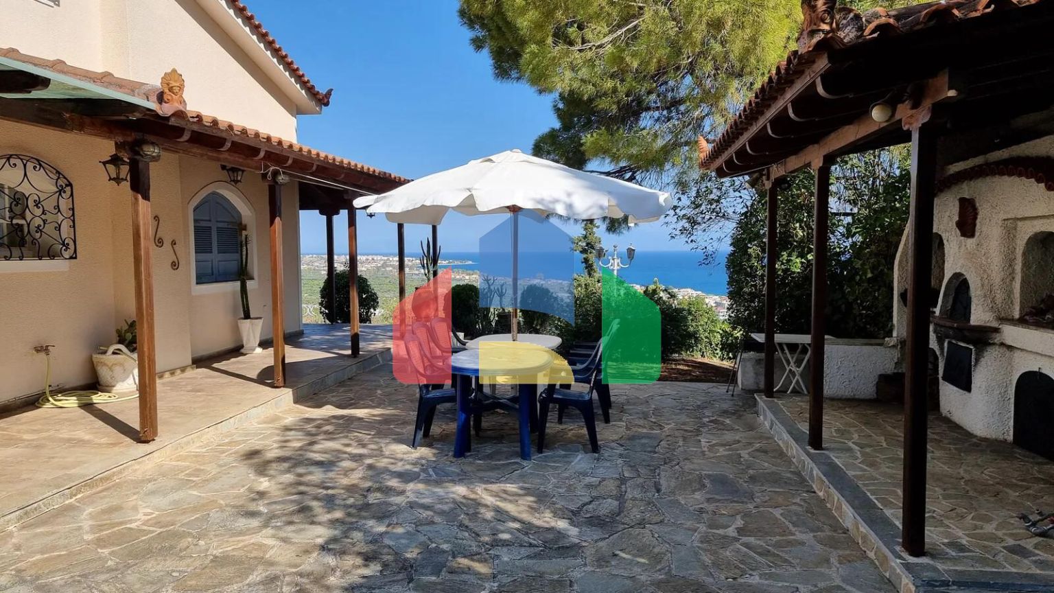 Продаж - Таунхаус 302 m² на Пелопоннесі