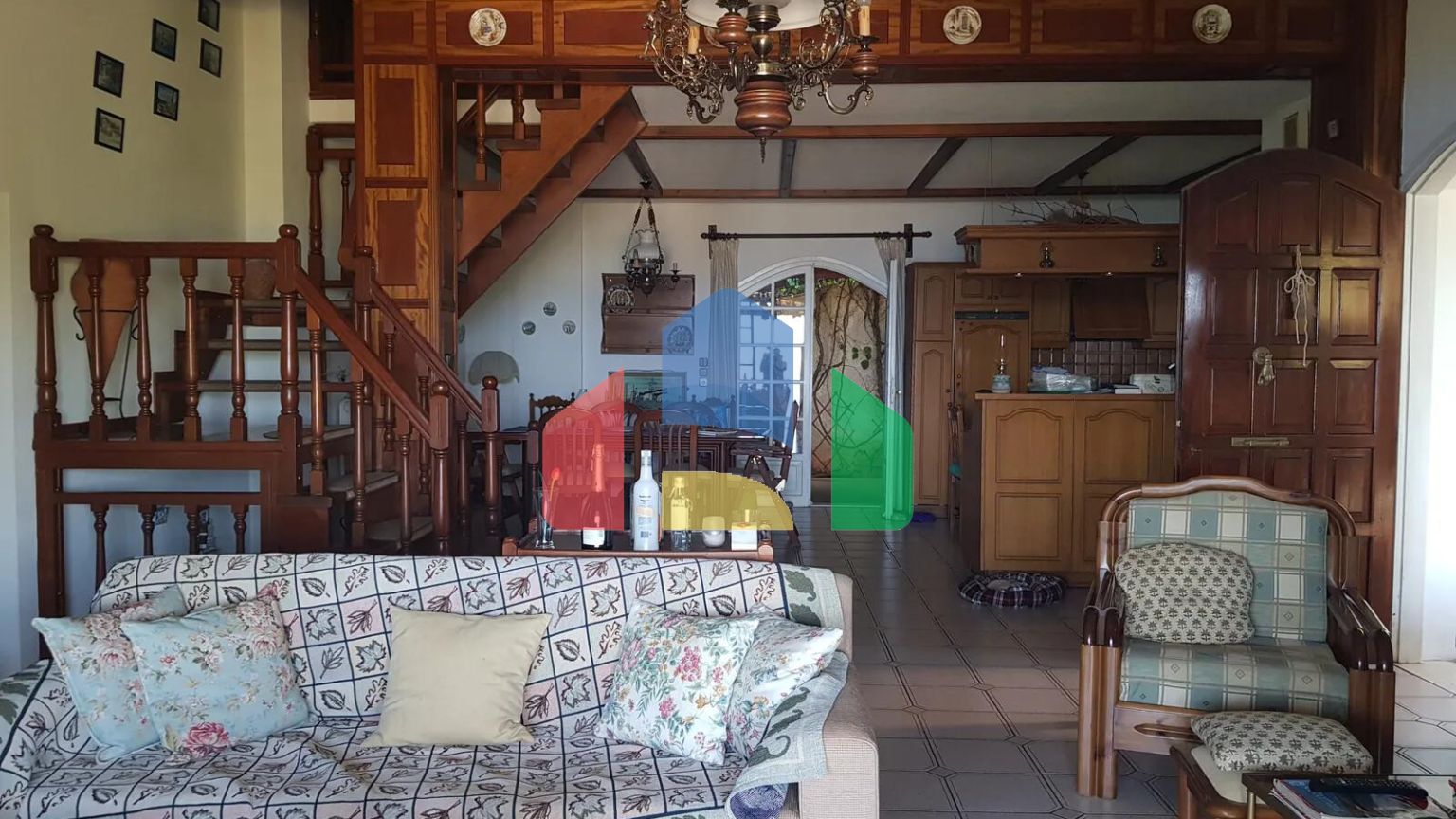 Продаж - Таунхаус 302 m² на Пелопоннесі