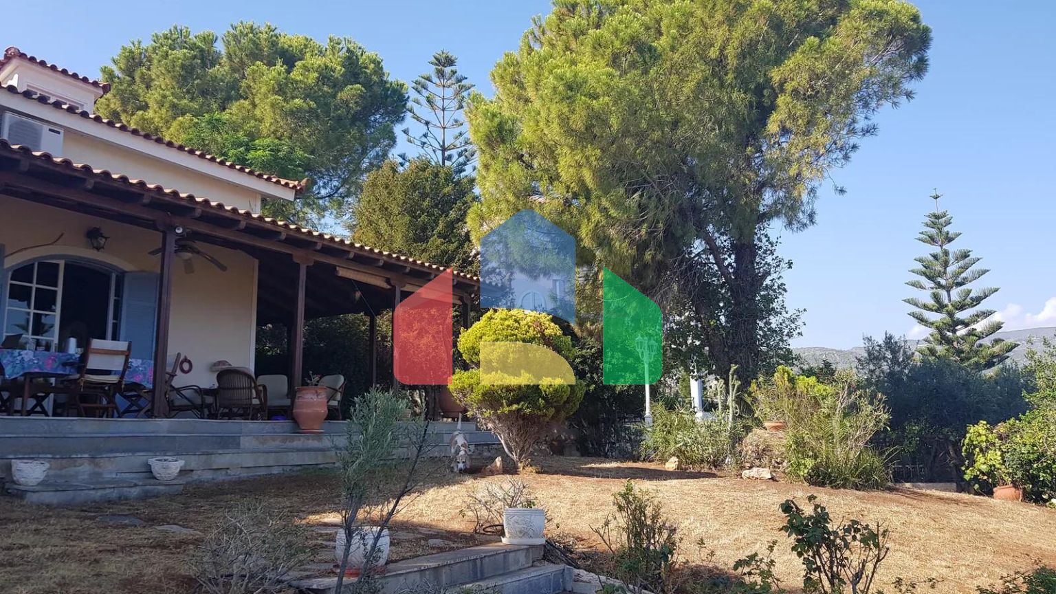 Продаж - Таунхаус 302 m² на Пелопоннесі