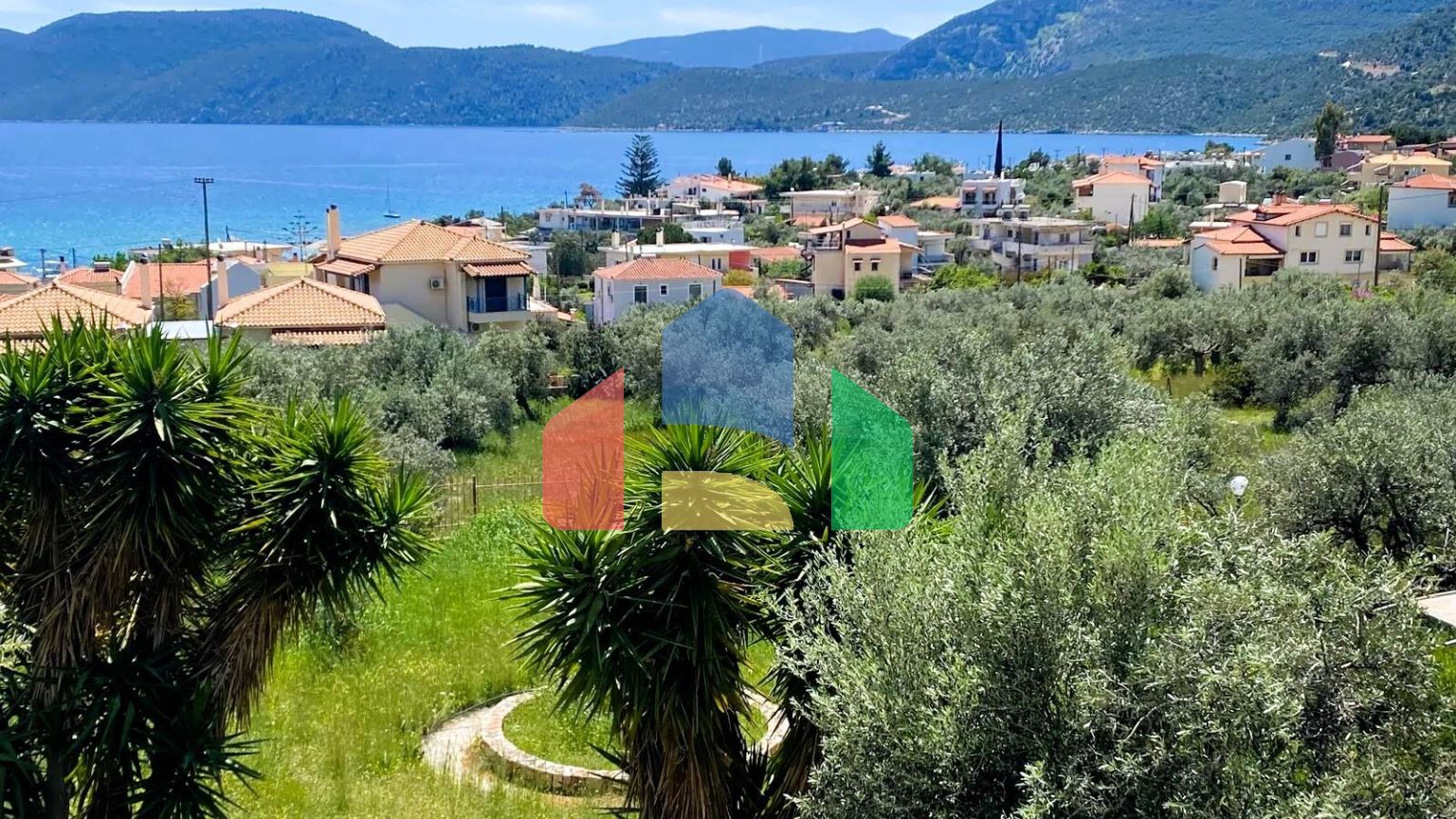 Продаж - Котедж 247 m² на Пелопоннесі