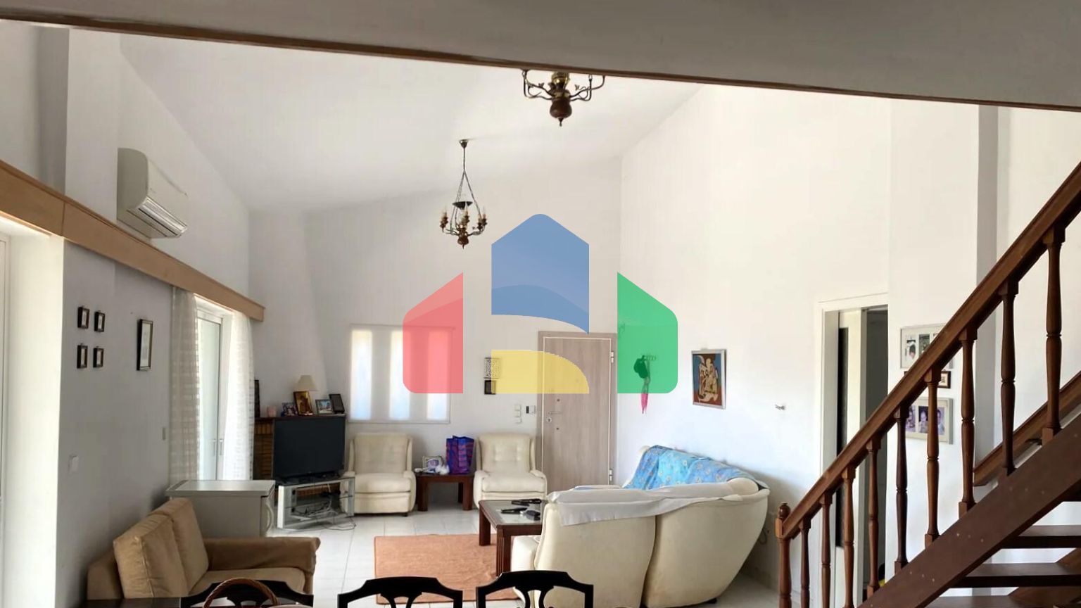 Продаж - Котедж 247 m² на Пелопоннесі