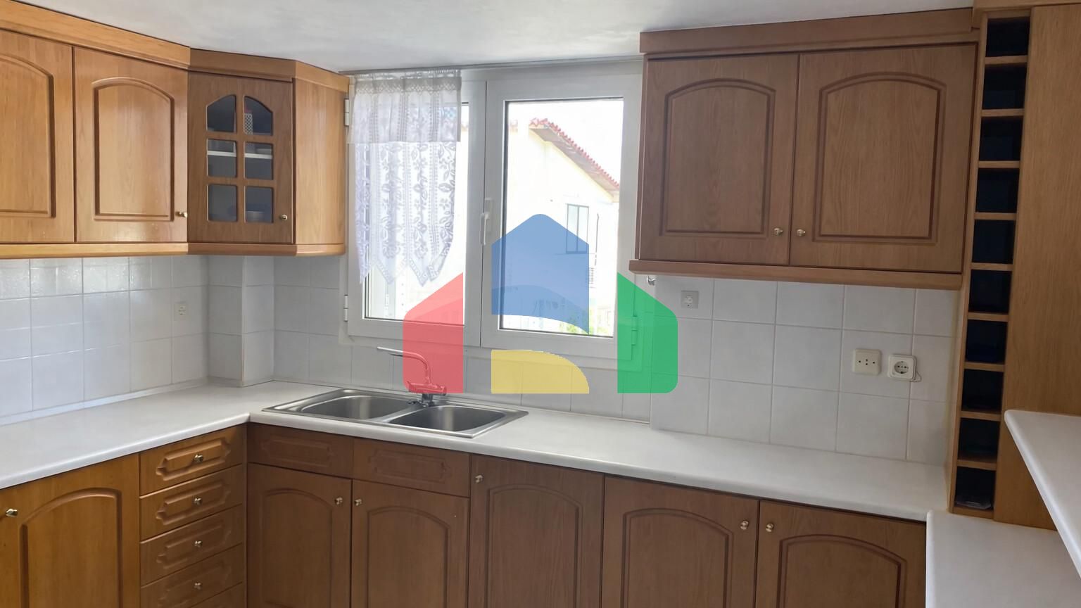 Продаж - Котедж 247 m² на Пелопоннесі