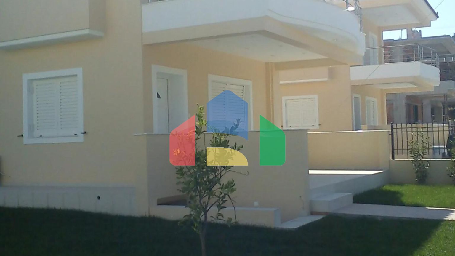 Продаж - Таунхаус 100 m² на Пелопоннесі