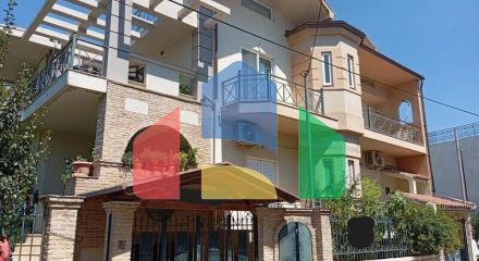 Продаж - Котедж 350 m² на Пелопоннесі