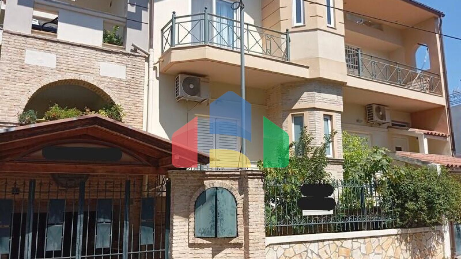 Продаж - Котедж 350 m² на Пелопоннесі