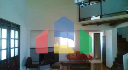 Продаж - Котедж 350 m² на Пелопоннесі